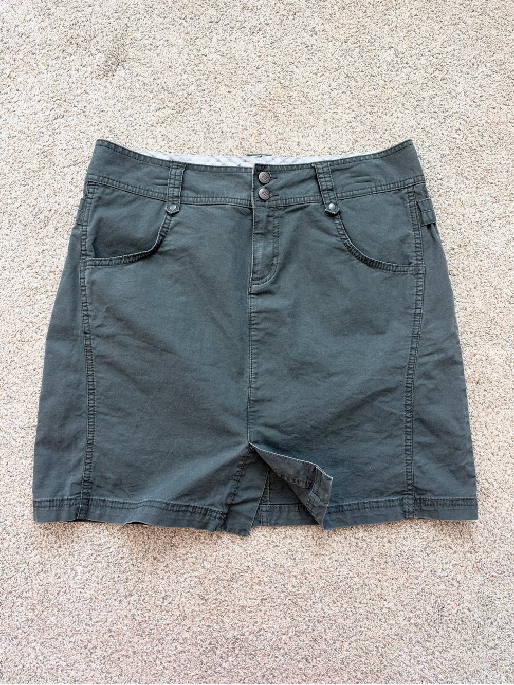Columbia Sportswear Denim Utility Mini Green Size 10 Outdoor Hiking Skirt